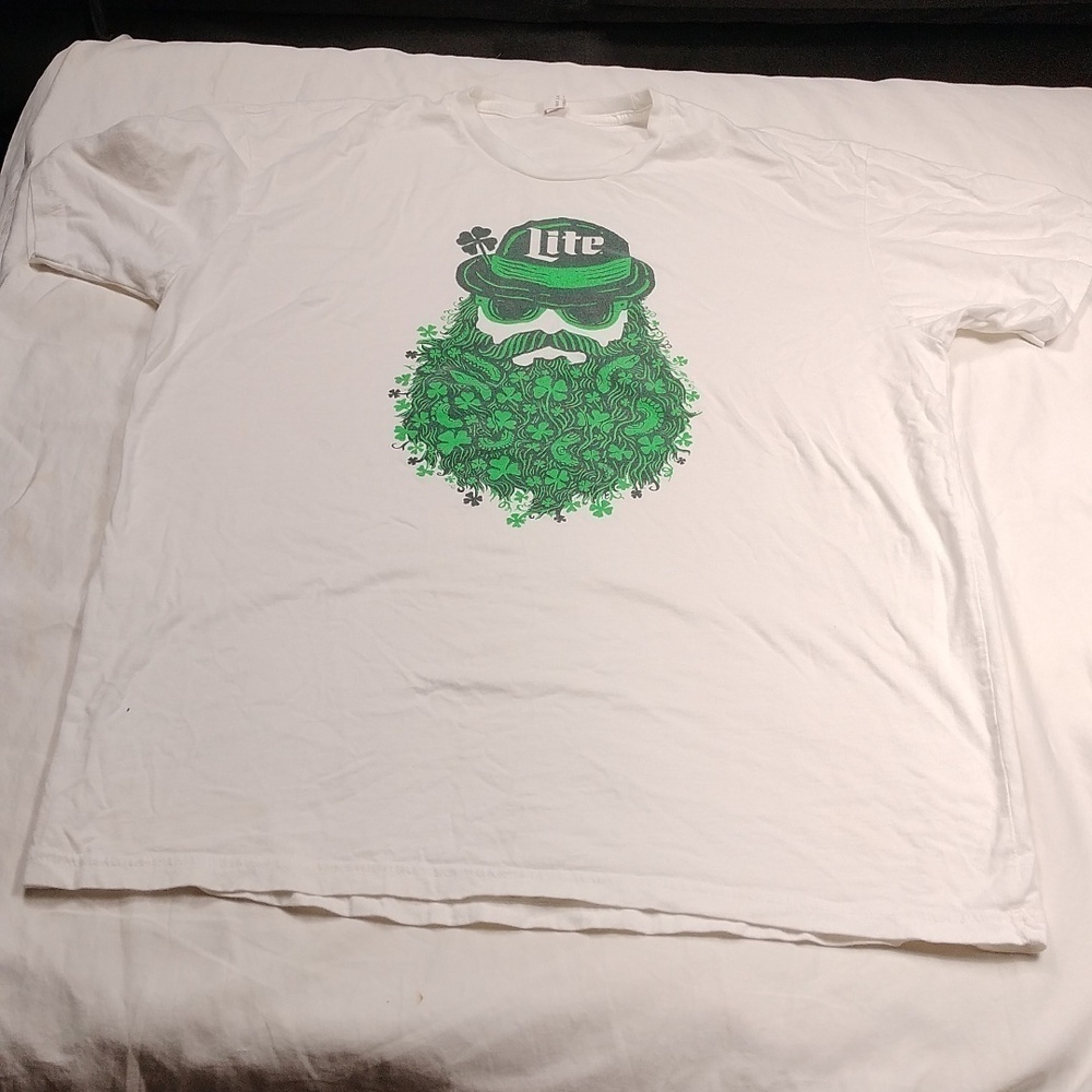 Leprechaun men's t shirt size XL